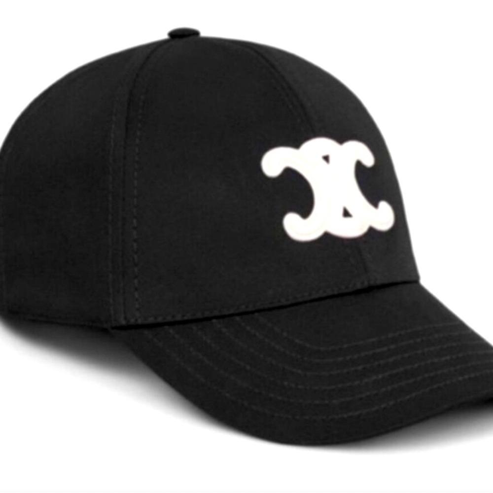 New black  Celine hat never wornTRIOMPHE BASEBALL CAP IN COTTON size M